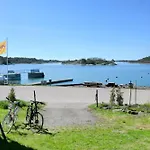 Strandhugget Bed & Breakfast Sottunga
