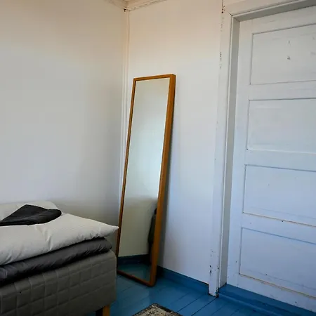 Strandhugget Bed and Breakfast *