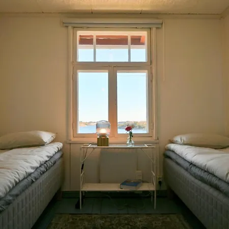 Strandhugget Bed and Breakfast Sottunga