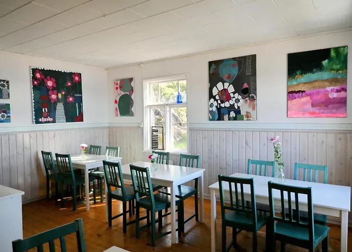 Strandhugget Bed & Breakfast Sottunga