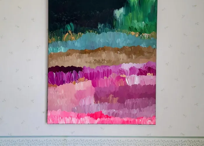 Strandhugget Bed & Breakfast *