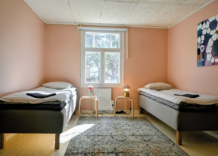 Strandhugget Bed & Breakfast *